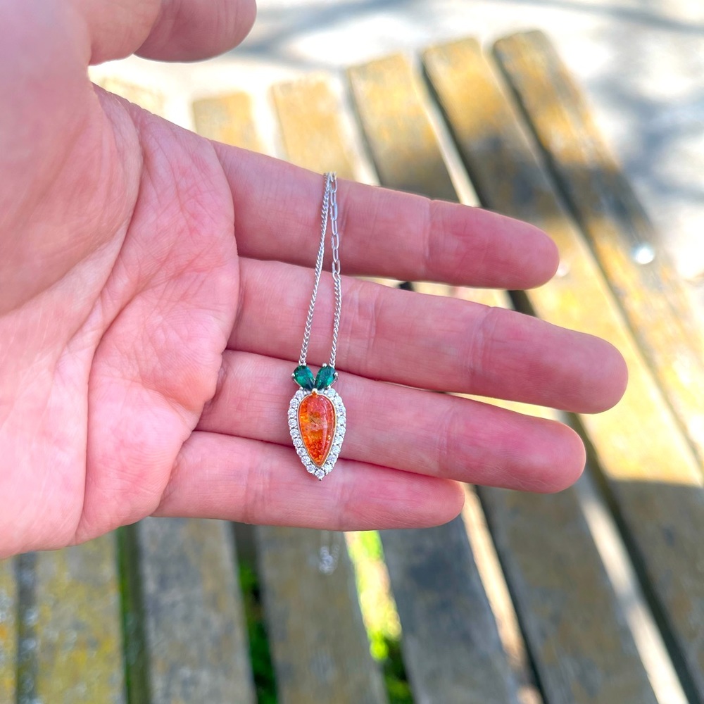 silver carrot necklace